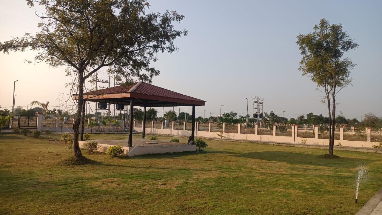 plot in wardha road